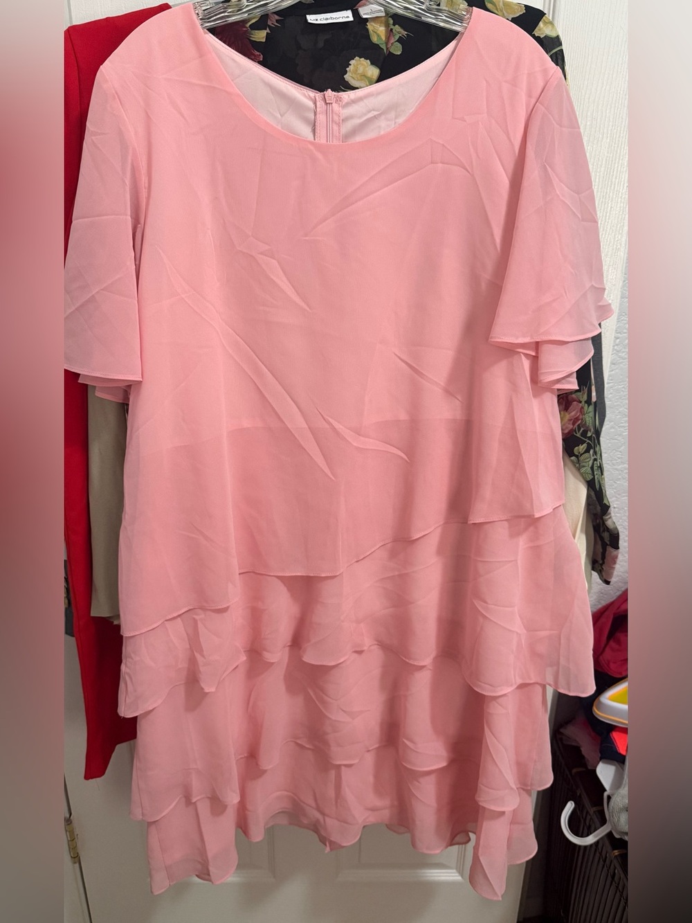 Women's Pink Layered Chiffon dress - Lightweight Flutter Sleeve new no tag